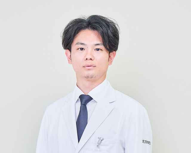鶴井　極己